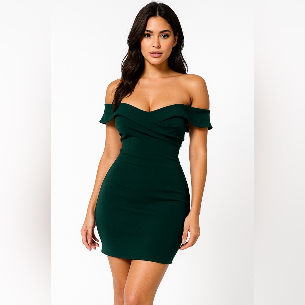 2/for $20 🪩 MIND CODE Elegant Dark Green Off-Shoulder Mini Dress (Medium) - Picture 7 of 7